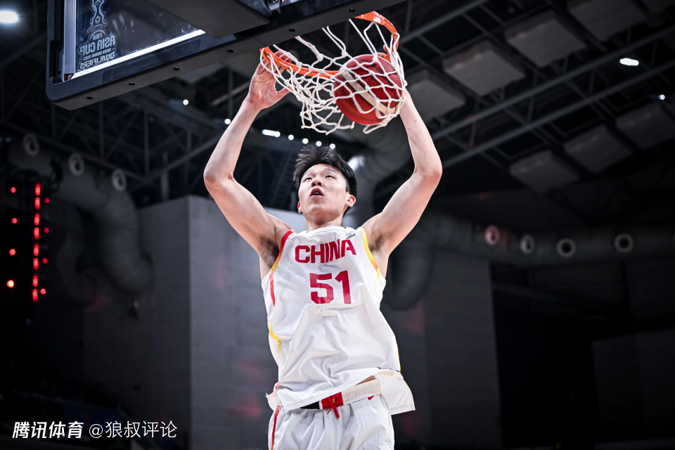 国际比赛日巴黎圣日耳曼调整名单以备CBA常规赛，复出首秀环节打磨，赛场秩序良好，更衣室氛围转暖的简单介绍-开云娱乐