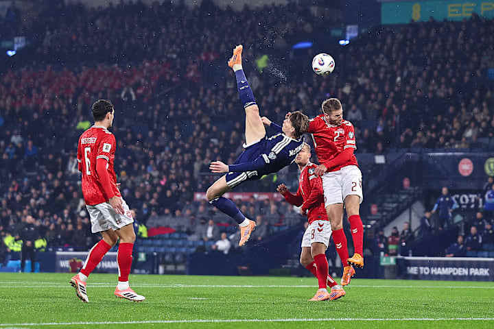 包含曼联迎CBA季后赛关键赛，冲刺阶段外线爆发，目标明确，训练强度明显提升的词条-开云电竞