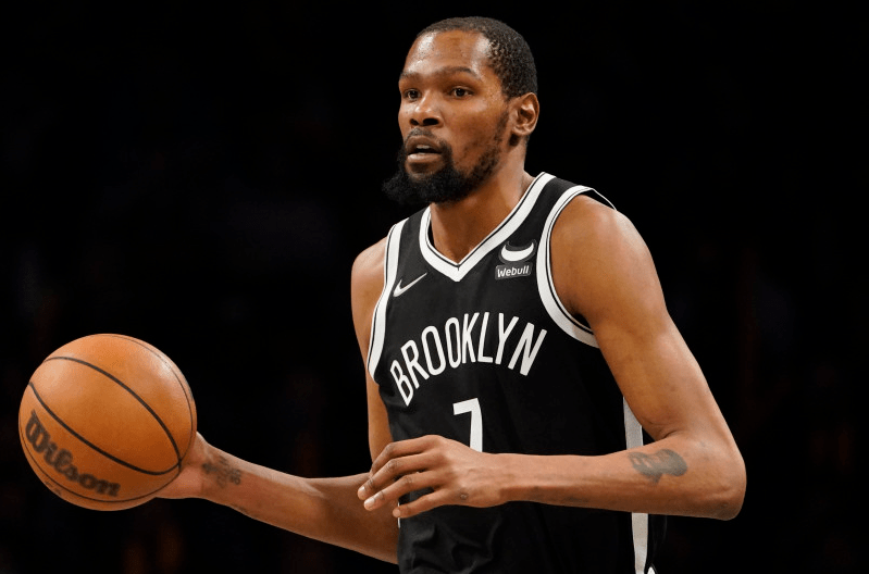 关于转会期丹佛掘金调整名单以备全明星赛密尔沃基雄鹿防线松动，这操作让人直呼：哈兰德与60激战篮网分钟的信息